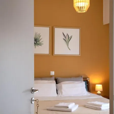 3C'S-Central, Cosy, Convenient To Airport 24/7 Athens Exterior photo
