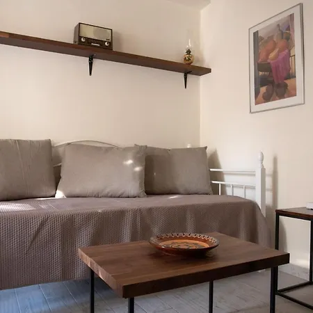 3C'S-Central, Cosy, Convenient To Airport 24/7 Athens Exterior photo