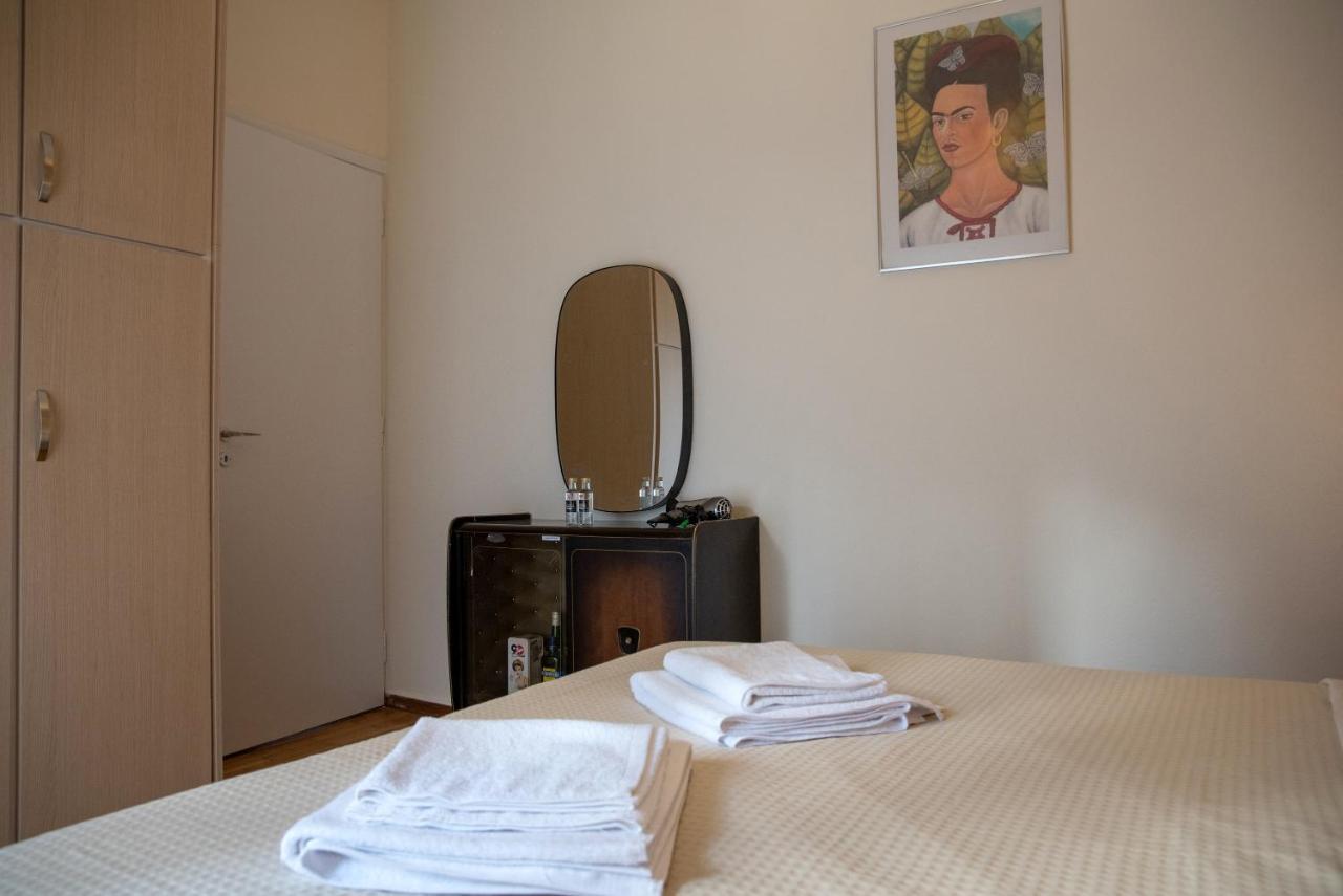 3c's-central, Cosy, Convenient To Airport 24/7 Apartment