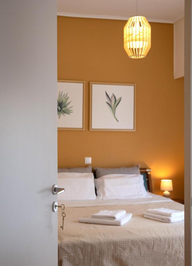3c's-central, Cosy, Convenient To Airport 24/7 * Athens