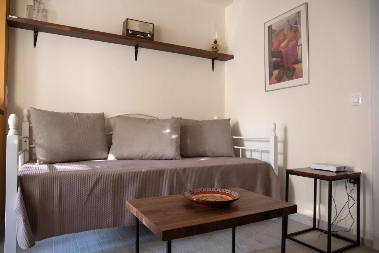 Apartment 3c's-central, Cosy, Convenient To Airport 24/7 *